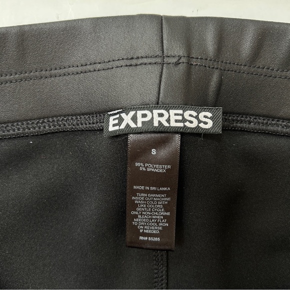 Express Black Faux Leather Scuba Leggings, Size Small - Picture 10 of 10